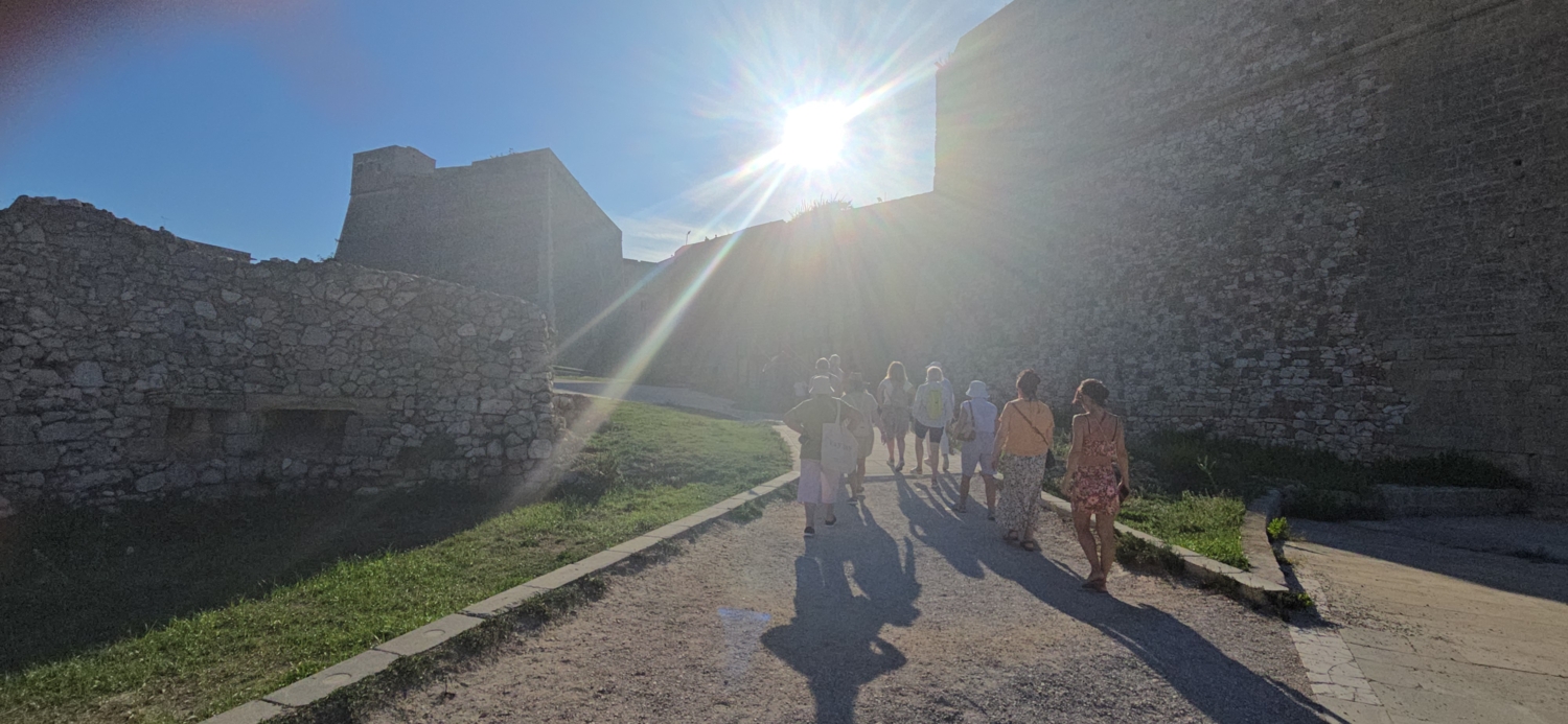 Святой Лучик над храмом Архангела Михаила