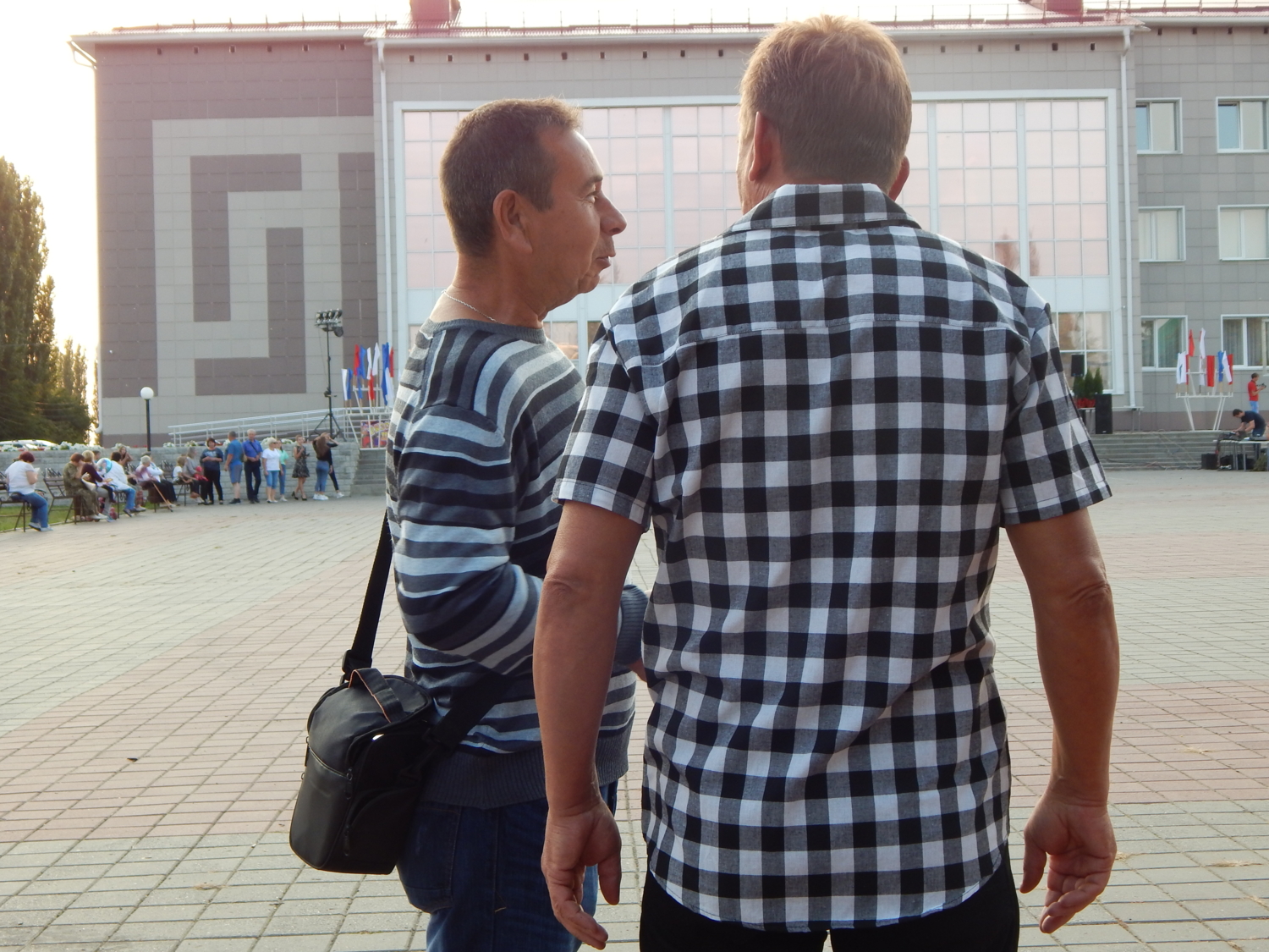 Клетки на фоне клеток