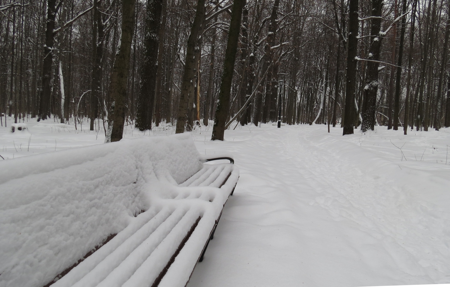 Мягкий диванчик