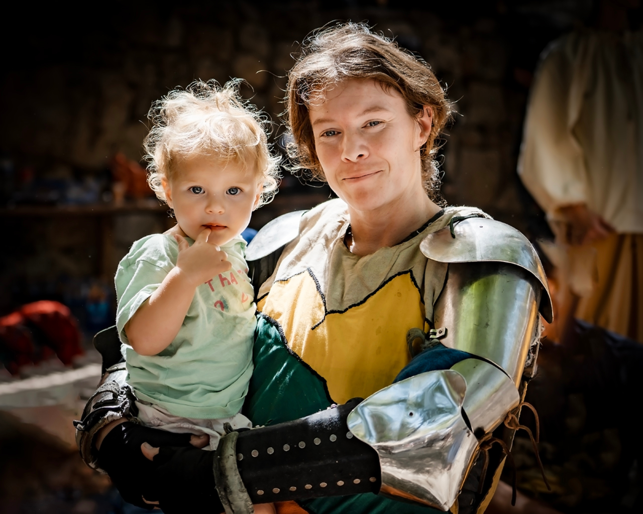 Материнство в латах