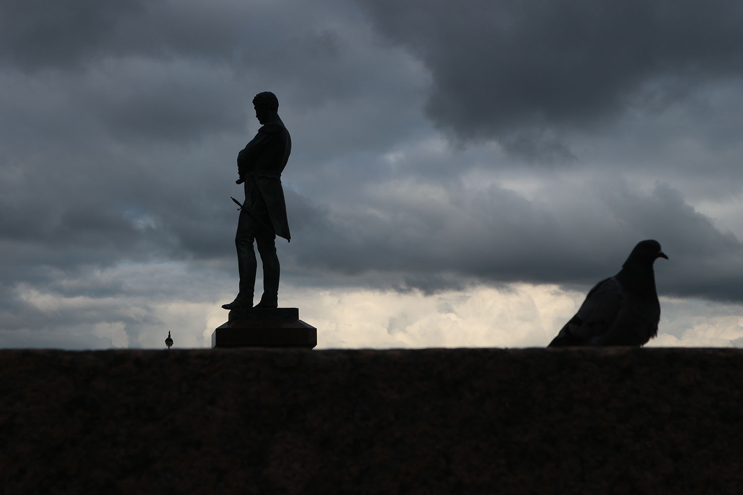 Свинцовое небо Родины.