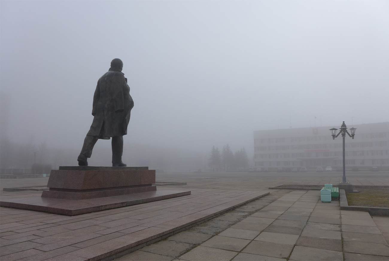 Заглянул было в светлое будущее...