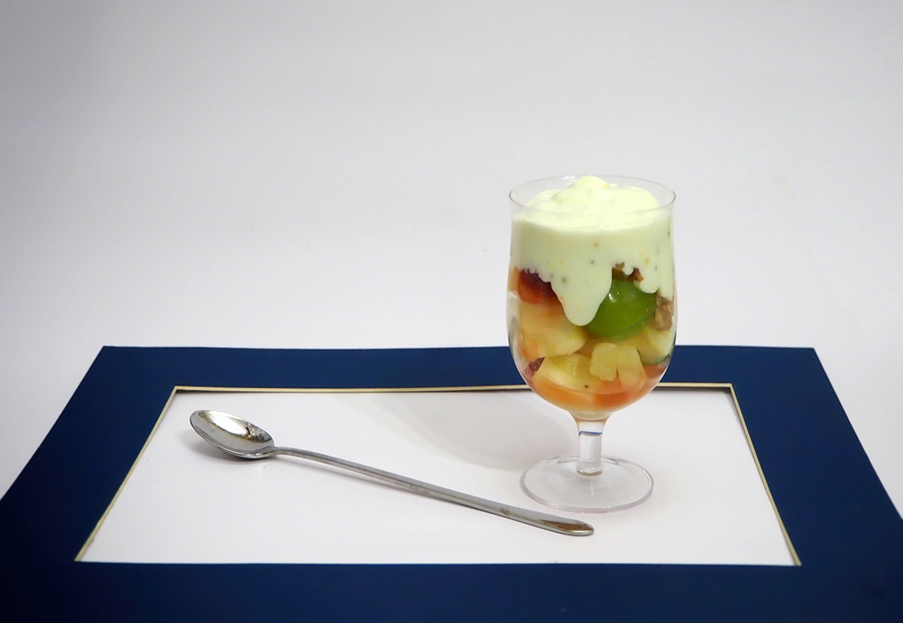 Салат-коктейль с йогуртом