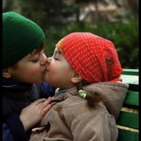 Детский поцелуй
