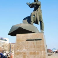 Памятник танкистам-добровольцам