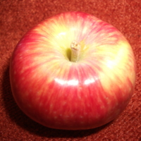 Спелое яблочко