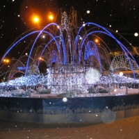 Зимний электрический фонтан.