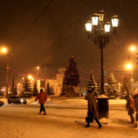 Перед праздником в метель