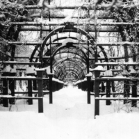Зимний тоннель