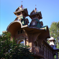 В высоком терему