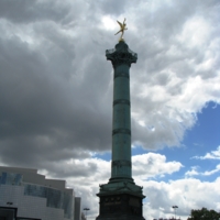 Июльская колонна. Париж.