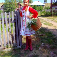 Были девушки в русских селеньяхх