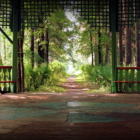 Дорожка к старой танцплощадке