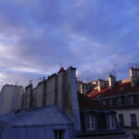 Рассвет на крыше в Париже