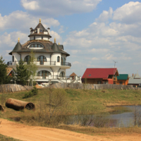 Вырос в поле теремок