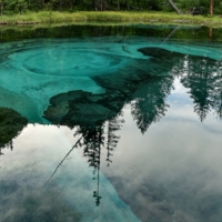 Голубое гейзер... озеро