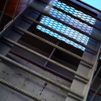 решётка к небу