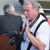 "Минуточку! Не двигайтесь!"