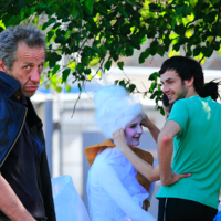 -Тоже мне артистка...