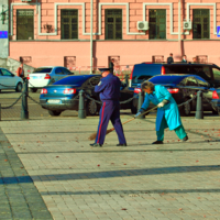 Уборка мусора...