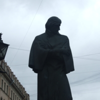 Памятник Н.В.Гоголю