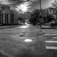 А солнце в люках отражалось...