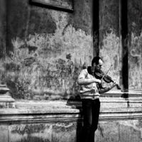 Играй, музыкант! Я буду верить