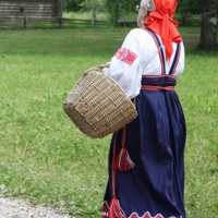 Нарядный сарафан.