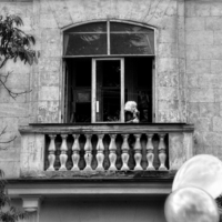 А где-то на улице праздник