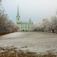 На берегу