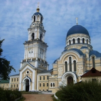 Монастырь во Льва Толстого