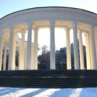 Солнечная колоннада