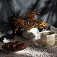 Горький шоколад.