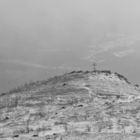 Видишь,там на горе...