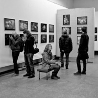 Ну а девушки потом...