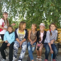 Подружки-хохотушки