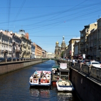 Питерская паутина проводов