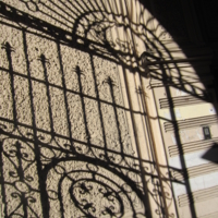 ворота питерского двора