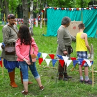 И его научим, и тебя