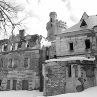 Позабыт, поаброшен....