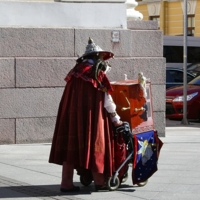 Шарманка-шарлатанка, 