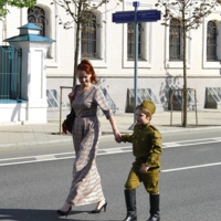 Чётче шаг, мама!