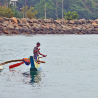 Шри-Ланка, местный рыбак.
