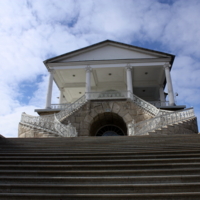 В Камеронову галерею