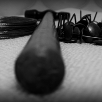 Где  бы дермантин раздобыть?