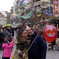 Пузырики, селфи, Прага...