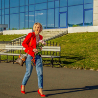 Розовые розы...