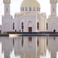 Булгары, Белая мечеть