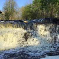 Сланцевский водопад