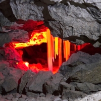 Валуны в Кунгурской пещере